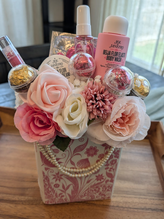 "Petals & Pearls" Mother's Day Gift Set