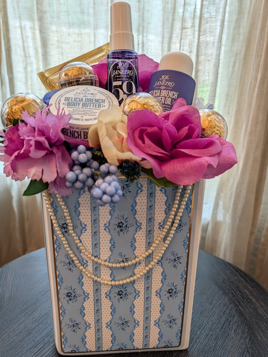 "Powder & Pearls Mother's Day Gift Set